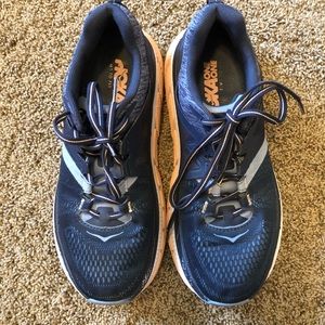 HOKA ONE GAVIOTA RUNNING SHOES